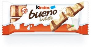 Kinder Bueno White oplatka s mléčnou a lískooříškovou náplní v polevě z bílé čokolády 2 ks 39g